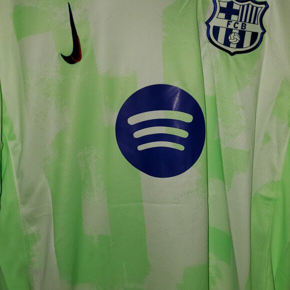 Barcelona Lamine Yamal #10 Away Jersey Mens Size Large - Picture 6 of 10